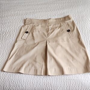 Banana Republic button detail, pleated skirt, size 14